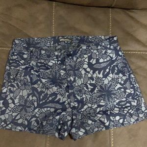 Countess laced shorts